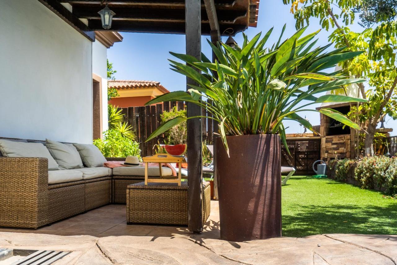 Deluxe Villa Bella Vita Air Con & Heated Pool, Tenerife South Chayofa エクステリア 写真